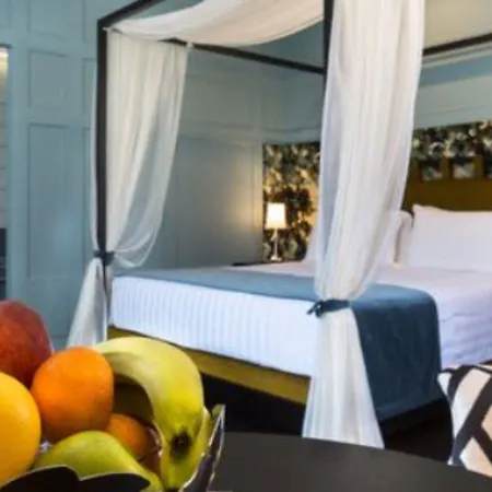 Stendhal Luxury Suites