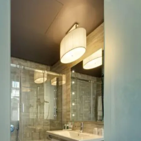 Stendhal Luxury Suites 4*
