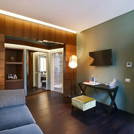 Stendhal Luxury Suites Hotel