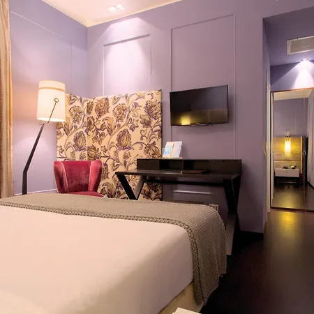 Hotel Stendhal Luxury Suites 4*