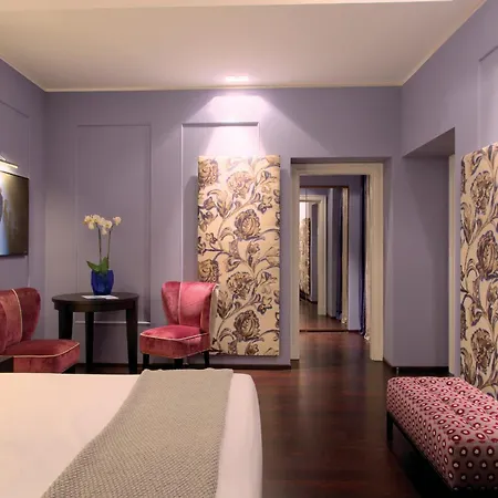 Hotel Stendhal Luxury Suites 4*