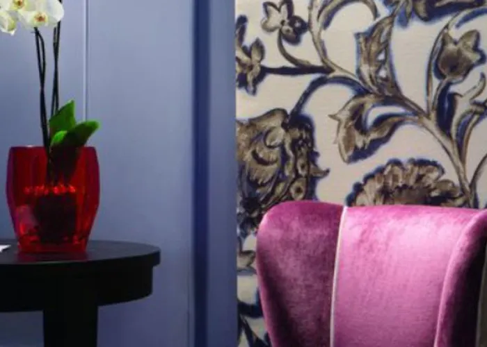 Hotel Stendhal Luxury Suites 4*