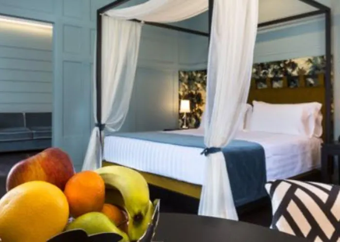 Stendhal Luxury Suites