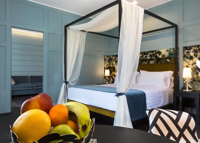 Stendhal Luxury Suites