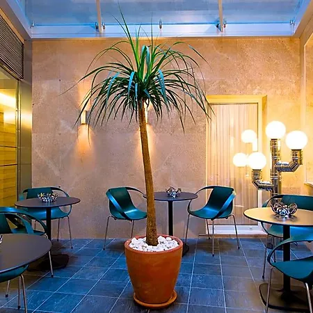 Stendhal Luxury Hotel 4*