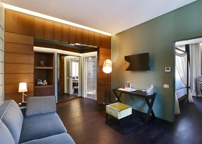 Stendhal Luxury מלון