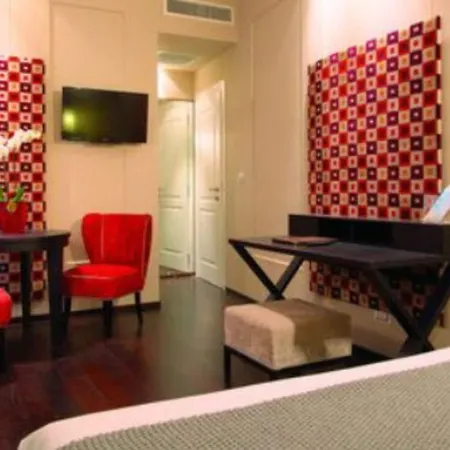 Stendhal Luxury Suites 4* Rome