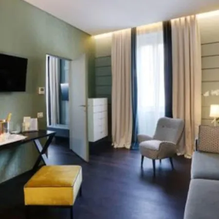 Hotel Stendhal Luxury Suites