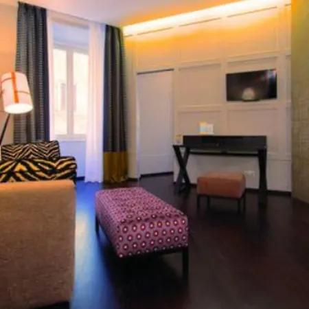 Hotel Stendhal Luxury Suites 4*