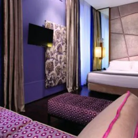 Stendhal Luxury Hotel 4*