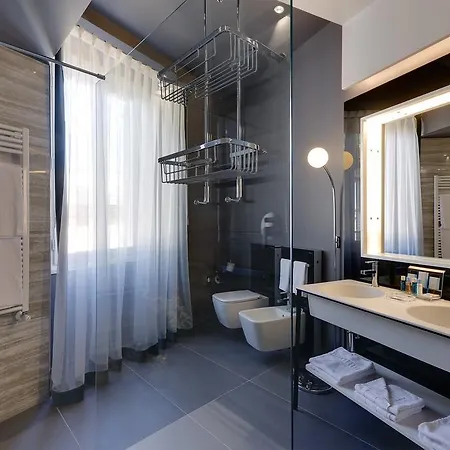 Stendhal Luxury Suites