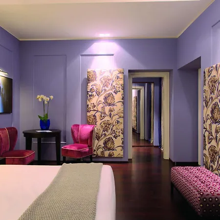 Hotel Stendhal Luxury Suites 4*