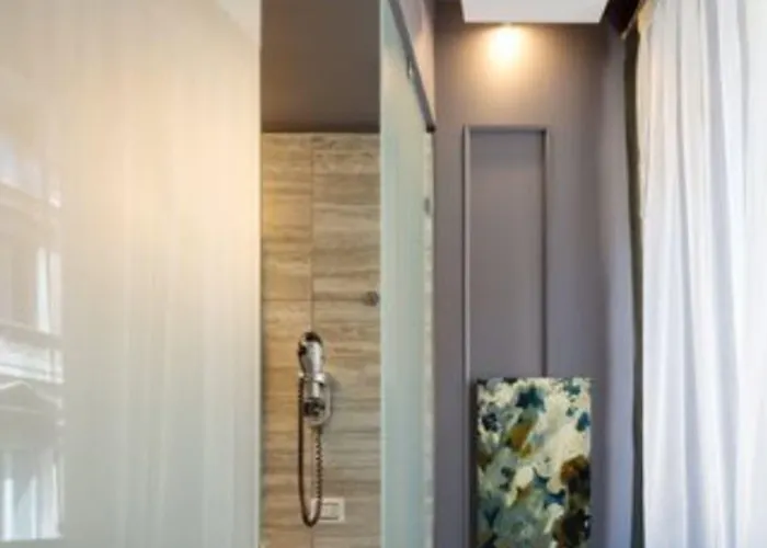 Otel Stendhal Luxury 4*