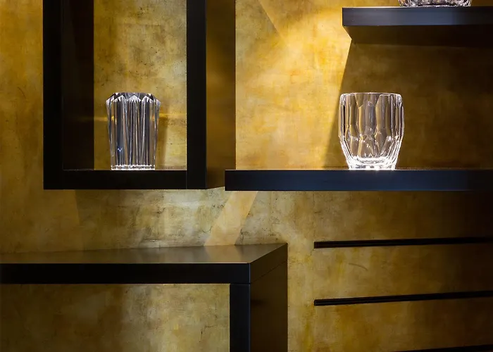 Stendhal Luxury Suites 4*